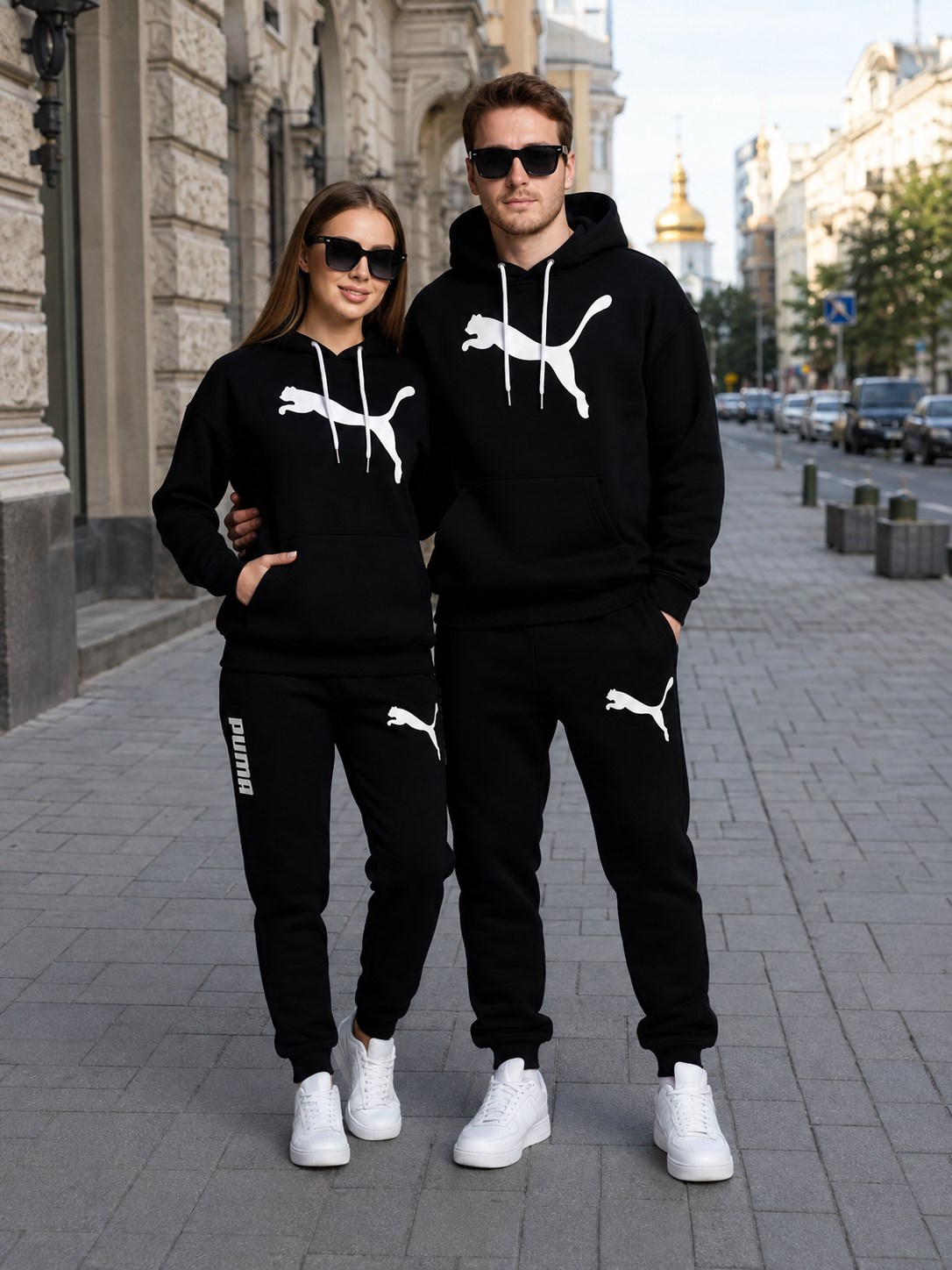 Чорний спортивний костюм Puma, вигляд спереду